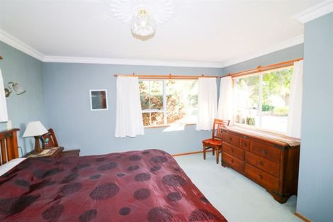 Photo of property in 210 Cowper Road, Dannevirke, 4976