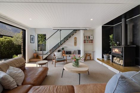 Photo of property in 9 Howden Drive, Jacks Point, 9371