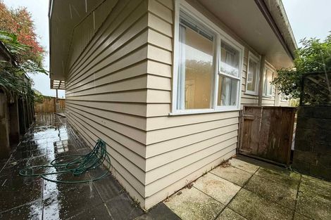 Photo of property in 16 Mission Street, Waterloo, Lower Hutt, 5011