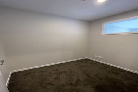 Photo of property in 5/58 Te Atatu Road, Te Atatu South, Auckland, 0610