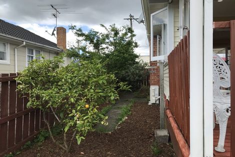 Photo of property in 137 St Georges Road, Avondale, Auckland, 0600