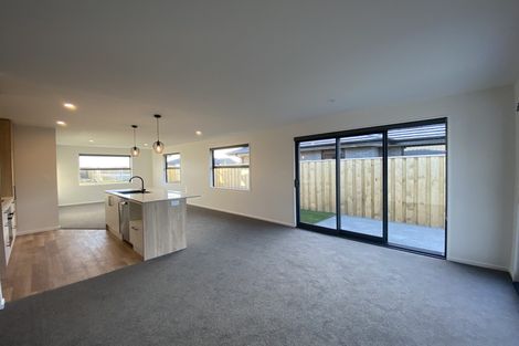 Photo of property in 20 Palmer Avenue, Glen Eden, Auckland, 0602