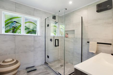 Photo of property in 15 Major Bridge Drive, Russell, 0272