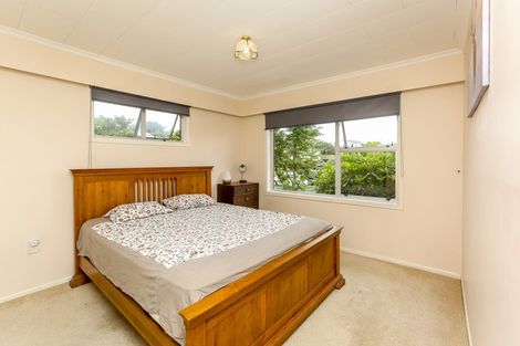 Photo of property in 5 Handley Place, Glen Avon, New Plymouth, 4312