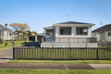 Photo of property in 607 Queen Sh25 Street, Thames, 3500