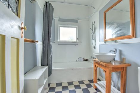 Photo of property in 37 Huron Street, East Gore, Gore, 9710