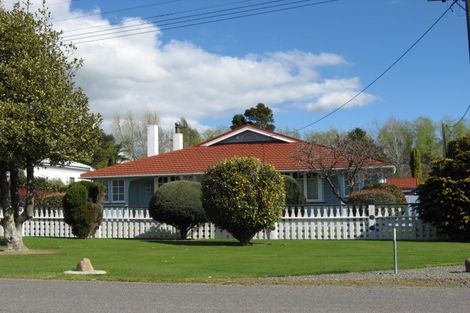 Photo of property in 55 Bryce Street, Shannon, 4821