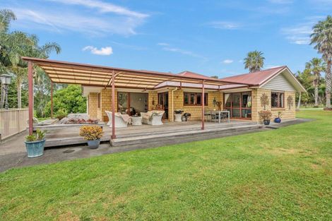 Photo of property in 638 Ngunguru Road, Glenbervie, Whangarei, 0173