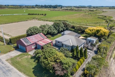 Photo of property in 83 Hoggs Road, Kuku, Levin, 5570