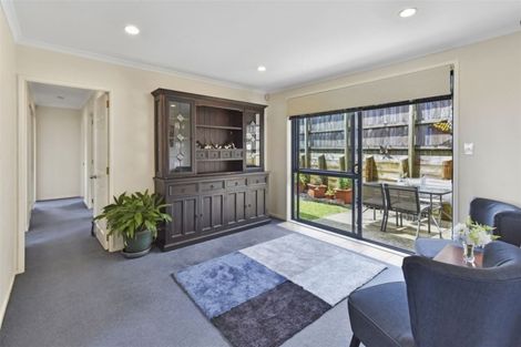 Photo of property in 19 Frederick Reece Drive, The Gardens, Auckland, 2105