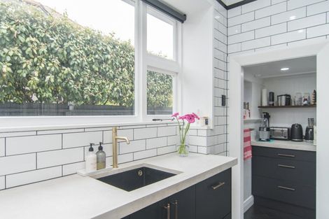 Photo of property in 17 Seddon Street, Highfield, Timaru, 7910