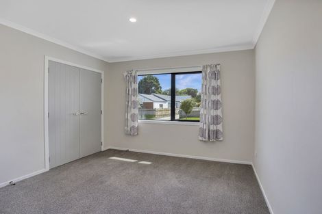 Photo of property in 2 Kingi Te Ahoaho Place, Otaki, 5512