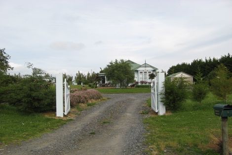 Photo of property in 9 Woodhill Park Road, Waimauku, 0883