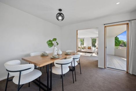 Photo of property in 2c Braemar Road, Rothesay Bay, Auckland, 0630