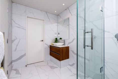 Photo of property in 150 Greenhithe Road, Greenhithe, Auckland, 0632