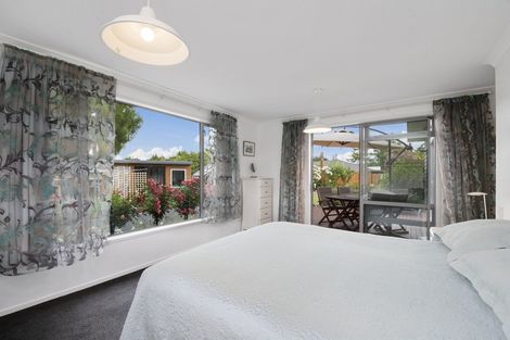 Photo of property in 8 Nursery Lane, Kinloch, Taupo, 3377