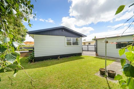 Photo of property in 73 Havelock Avenue, Westbrook, Palmerston North, 4412