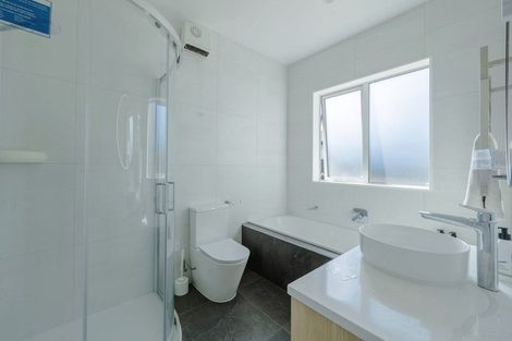 Photo of property in 34 Tipu Crescent, Wainui, 0932
