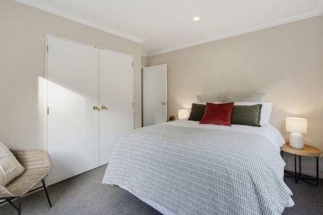 Photo of property in 20a Bowes Crescent, Strathmore Park, Wellington, 6022