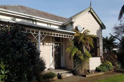 Photo of property in 4 Watson Street, Westport, 7825