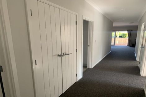 Photo of property in 8 Ngarue Place, Waitara, 4320