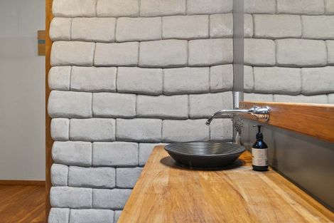 Photo of property in 80 Spencer Road, Lake Tarawera, Rotorua, 3076