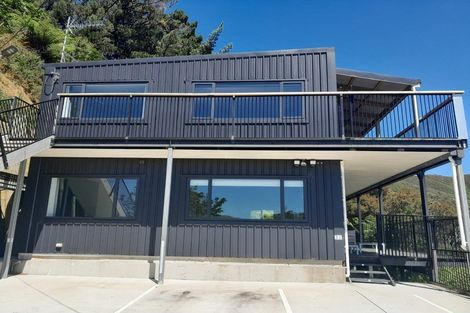 Photo of property in 32a Woodvale Grove, Fairfield, Lower Hutt, 5011