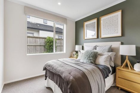 Photo of property in 12b Belvedere Court, West Harbour, Auckland, 0618