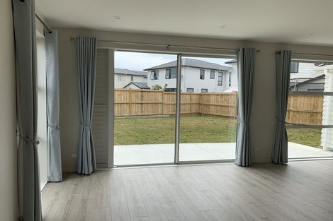 Photo of property in 5 Ketu Way, Takanini, 2112