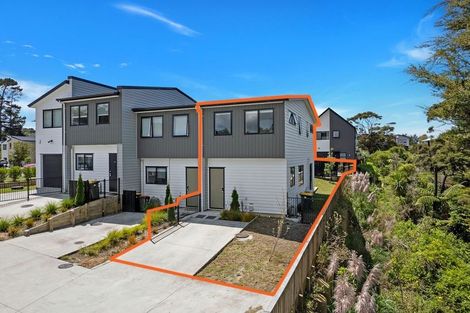 Photo of property in 26 Kaimai Avenue, Massey, Auckland, 0614
