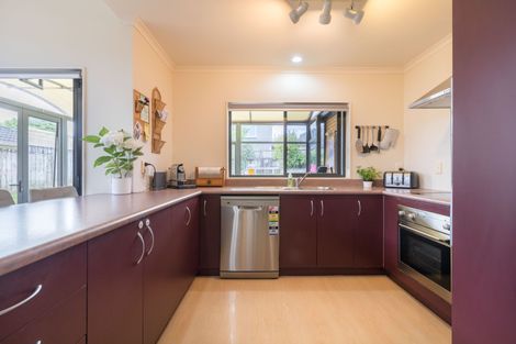 Photo of property in 22 Pyrite Street, Westgate, Auckland, 0614