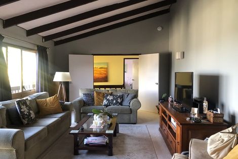 Photo of property in 51 Wyoming Avenue, Murrays Bay, Auckland, 0630