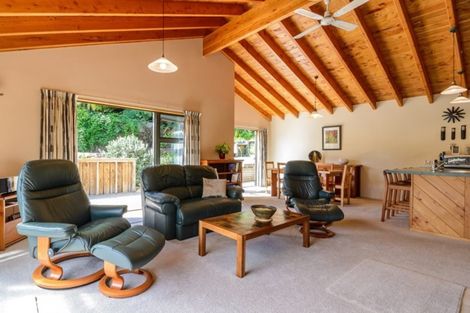 Photo of property in 26 Newgate Street, Picton, 7220