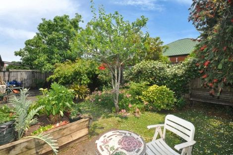 Photo of property in 14 Drummond Drive, Ranui, Auckland, 0612