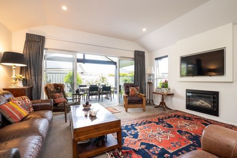 Photo of property in 26 Whakatomo Place, Havelock North, 4130