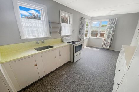 Photo of property in 33 Blighs Road, Bryndwr, Christchurch, 8053