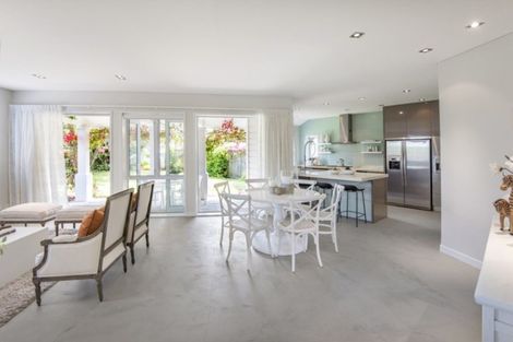 Photo of property in 29a Stanley Point Road, Stanley Point, Auckland, 0624