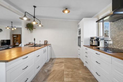 Photo of property in 18 Norton Street, Foxton Beach, Foxton, 4815