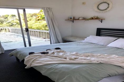 Photo of property in 15 Eskdale Road, Birkdale, Auckland, 0626