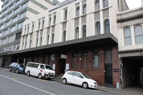 Photo of property in 30 Dowling Street, Dunedin Central, Dunedin, 9016