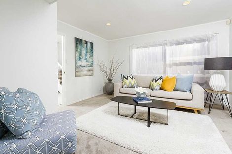 Photo of property in 56 Wyoming Avenue, Murrays Bay, Auckland, 0630