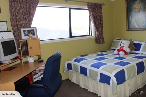 Photo of property in 7 Cooper Crescent, Morrinsville, 3300