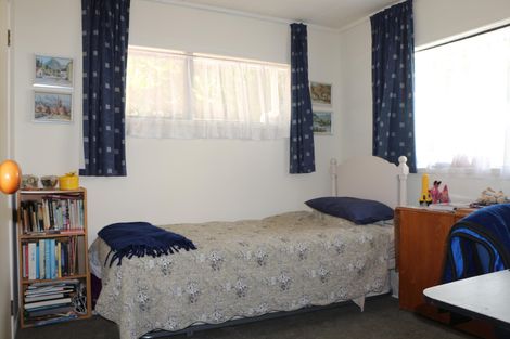 Photo of property in 54 Stratford Drive, Cable Bay, 0420