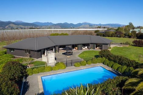 Photo of property in 111 Bartlett Road, Hope, Richmond, 7081