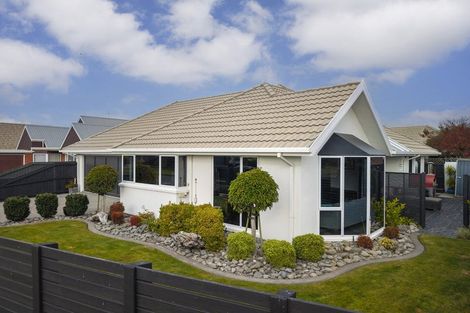 Photo of property in 23 Althorp Place, Avonhead, Christchurch, 8042