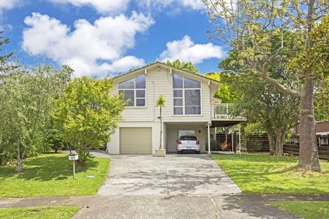 Photo of property in 8 Portadown Avenue, Pakuranga Heights, Auckland, 2010