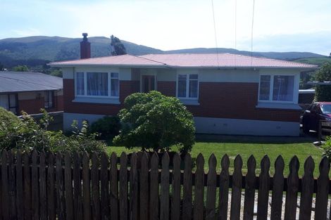 Photo of property in 225 Pine Hill Road, Dalmore, Dunedin, 9010