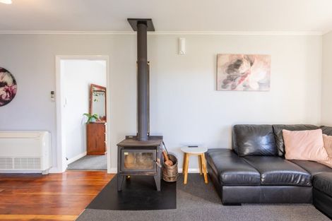 Photo of property in 44 High Street, Eketahuna, 4900