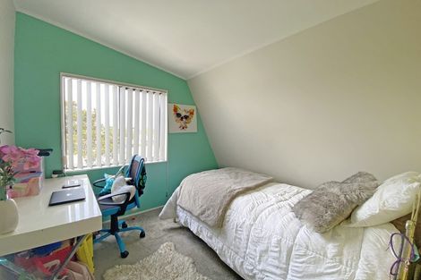 Photo of property in 1/9 Barcroft Place, Clendon Park, Auckland, 2103