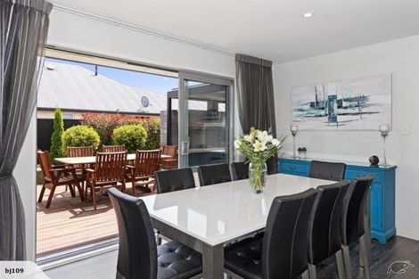 Photo of property in 32 Royston Common, West Melton, 7618